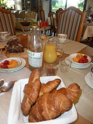 viennoiseries bio du petit déjeuner - Bruyères du Mont